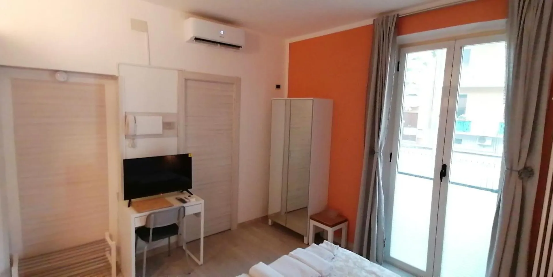 B8 Parma Apartment 0*,  Italy